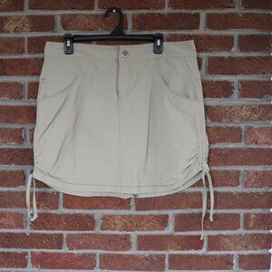 cabela's skort * khaki / tan * size 12 * euc * pockets